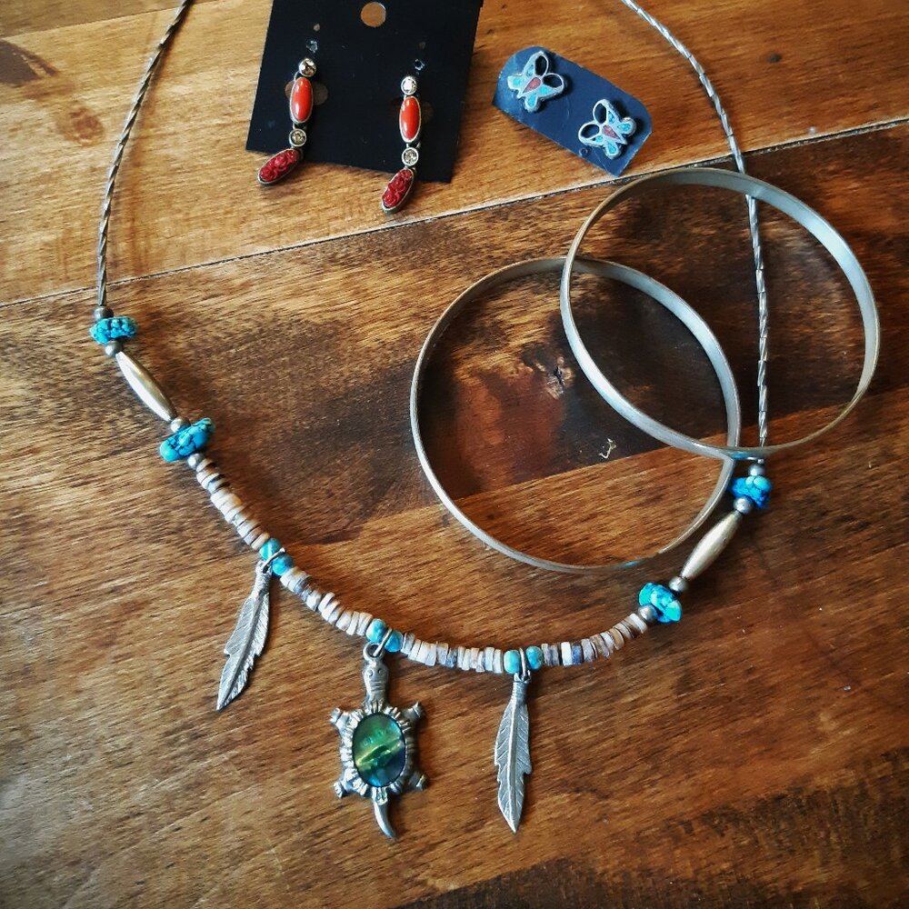 Vintage Mexican Silver Jewelry Lot - Necklace, 2x Earrings, 2x bracelets/bangles